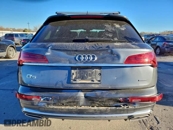 ✅ 2023 Audi Q5 S line Premium Plus • VIN: WA1EAAFY6P2040453 • Lot: 94108555. Wystawiony na Copart z przebiegiem 21 115 mil. Bezpłatny archiwum sprzedaży aukcyjnych z USA i szczegółowy raport historii pojazdu na DreamBid. Zdjęcie 6.