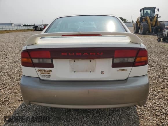 ✅ 2001 Subaru Legacy Outback Limited • VIN: 4S3BE686117205471 • Lot: 68224625. Listed on Copart with 192,027 mi. Free auction sales archive from the USA and detailed vehicle history report at DreamBid. Image 6.