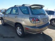 ✅ 2001 Lexus RX 300 • VIN: JTJGF10U210117096 • Lot: 43169294. Listed on IAAI with 203,037 mi. Free auction sales archive from the USA and detailed vehicle history report at DreamBid. Image 3.