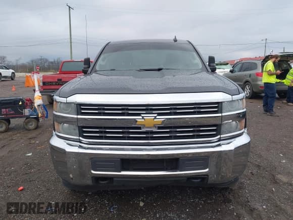 ✅ 2015 Chevrolet Silverado 2500HD LT • VIN: 1GC1KVEG0FF504748 • Лот: 43771972. Опубликован ранее на IAAI с пробегом Не указан. Бесплатный доступ к архиву аукционных продаж из США и подробный отчёт об истории автомобиля на DreamBid. Изображение 12.