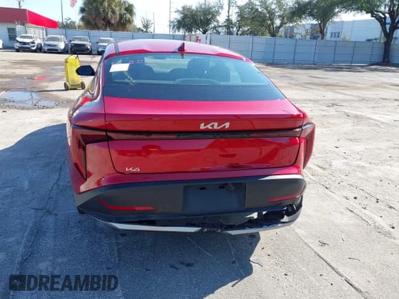 ✅ 2025 Kia K4 LXS • VIN: 3KPFT4DE2SE033770 • Lot: 43862091. Wystawiony na IAAI z przebiegiem 20 895 mil. Bezpłatny archiwum sprzedaży aukcyjnych z USA i szczegółowy raport historii pojazdu na DreamBid. Zdjęcie 16.