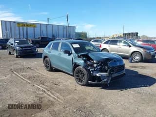 ✅ 2024 Honda HR-V Sport • VIN: 3CZRZ2H5XRM719639 • Lot: 43613128. Listed on IAAI with 10,491 mi. Free auction sales archive from the USA and detailed vehicle history report at DreamBid. Image 1.