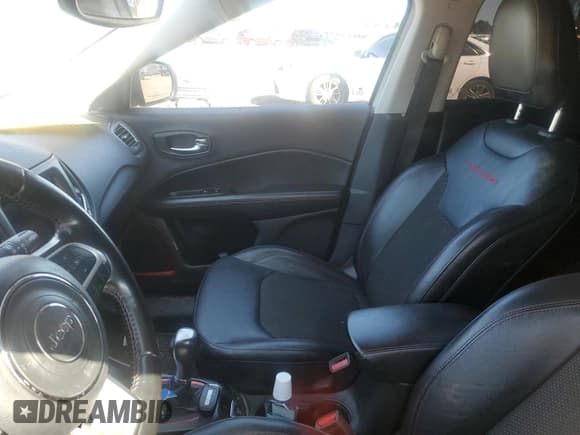 ✅ 2020 Jeep Compass Trailhawk • VIN: 3C4NJDDB4LT202868 • Lot: 69774875. Listed on Copart with Not provided. Free auction sales archive from the USA and detailed vehicle history report at DreamBid. Image 7.