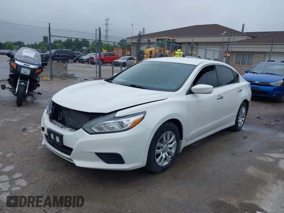 ✅ 2018 Nissan Altima SL • VIN: 1N4AL3AP9JC256653 • Лот: 42702490. Опубликован ранее на IAAI с пробегом 73 301 миль. Бесплатный доступ к архиву аукционных продаж из США и подробный отчёт об истории автомобиля на DreamBid. Изображение 2.