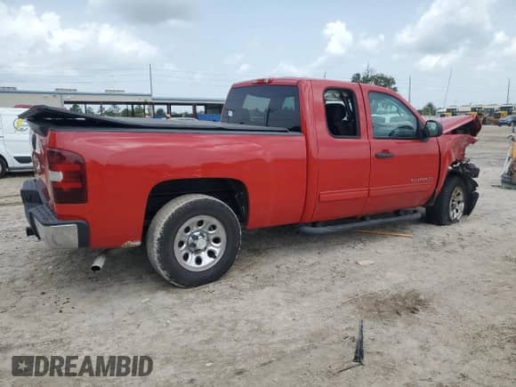 2012 Chevrolet Silverado 1500 LT with VIN 1GCRKSEA3CZ160632, listed as a Copart auction lot 62630054 with 272,953 mi miles and Salvage title. Bid and sale history available at DreamBid. Image 3.