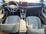 ✅ 2025 Volkswagen Jetta SEL • VIN: 3VWGX7BU3SM060757 • Lot: 65505425. Listed on Copart with 3,181 mi. Free auction sales archive from the USA and detailed vehicle history report at DreamBid. Image 8.