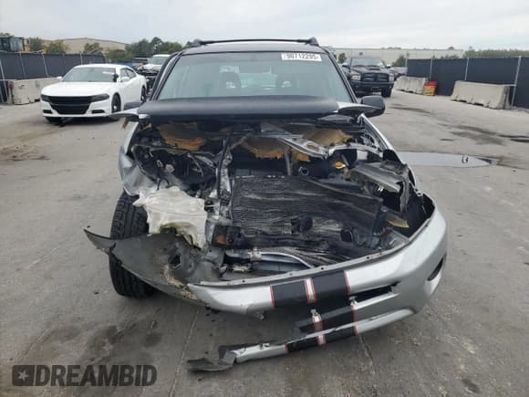 ✅ 2005 Toyota RAV4 • VIN: JTEGD20V650072690 • Lot: 90712295. Wystawiony na Copart z przebiegiem 130 731 mil. Bezpłatny archiwum sprzedaży aukcyjnych z USA i szczegółowy raport historii pojazdu na DreamBid. Zdjęcie 5.