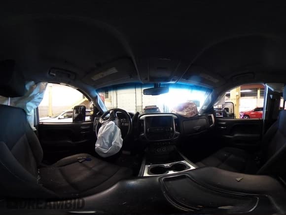 ✅ 2015 GMC Sierra 2500HD SLE • VIN: 1GT12YEG2FF621989 • Lot: 41643601. Listed on IAAI with 207,556 mi. Free auction sales archive from the USA and detailed vehicle history report at DreamBid. Image 18.