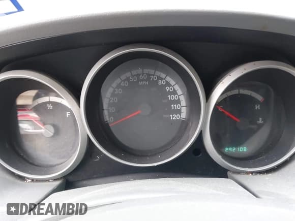 ✅ 2010 Dodge Grand Caravan SE • VIN: 2D4RN4DE6AR247233 • Lot: 43771391. Listed on IAAI with 292,108 mi. Free auction sales archive from the USA and detailed vehicle history report at DreamBid. Image 7.