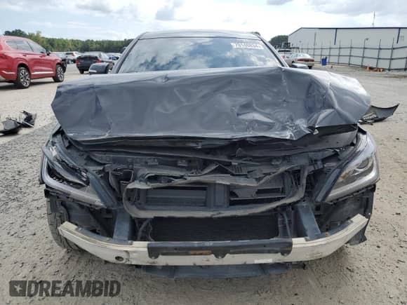 2016 Hyundai Genesis 3.8L z VIN KMHGN4JE4GU113014, wystawiony jako Copart lot #70140834 z przebiegiem 148 059 mil mil oraz Szkoda całkowita • Salvage title. Historia ofert i sprzedaży dostępna na DreamBid. Obrazek 5.
