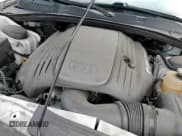 ✅ 2018 Dodge Charger R/T • VIN: 2C3CDXCT7JH237084 • Lot: 81502185. Wystawiony na Copart z przebiegiem 57 611 mil. Bezpłatny archiwum sprzedaży aukcyjnych z USA i szczegółowy raport historii pojazdu na DreamBid. Zdjęcie 16.