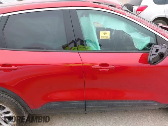 ✅ 2020 Ford Escape SE • VIN: 1FMCU9G60LUA04381 • Lot: 43109768. Listed on IAAI with Not provided. Free auction sales archive from the USA and detailed vehicle history report at DreamBid. Image 13.