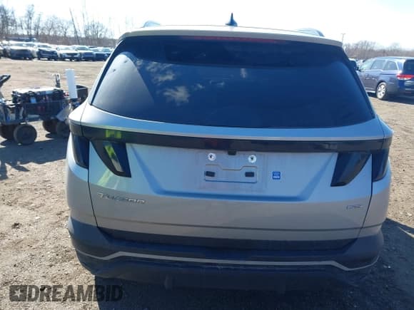 ✅ 2022 Hyundai Tucson Preferred • VIN: KM8JBCAE6NU065702 • Lot: 41757355. Wystawiony na IAAI z przebiegiem 34 092 mil. Bezpłatny archiwum sprzedaży aukcyjnych z USA i szczegółowy raport historii pojazdu na DreamBid. Zdjęcie 16.