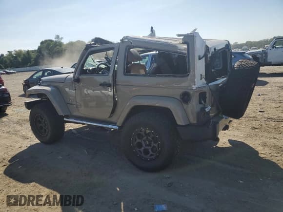 ✅ 2017 Jeep Wrangler Arctic • VIN: 1C4GJWBG9HL637732 • Лот: 68064205. Опубликован ранее на Copart с пробегом 129 866 миль. Бесплатный доступ к архиву аукционных продаж из США и подробный отчёт об истории автомобиля на DreamBid. Изображение 2.