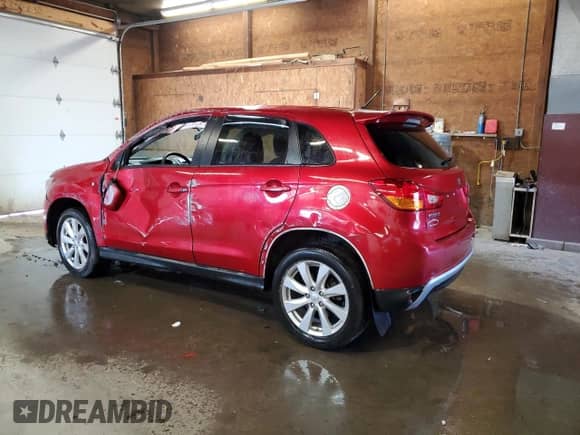 2013 Mitsubishi Outlander ES z VIN 4A4AR3AU9DE012341, wystawiony jako Copart lot #70625765 z przebiegiem 33 375 mil mil oraz Szkoda całkowita • Salvage title. Historia ofert i sprzedaży dostępna na DreamBid. Obrazek 2.