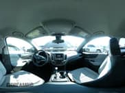 ✅ 2022 Chevrolet Equinox LS • VIN: 2GNAXFEV3N6116953 • Lot: 43184179. Wystawiony na IAAI z przebiegiem 142 651 mil. Bezpłatny archiwum sprzedaży aukcyjnych z USA i szczegółowy raport historii pojazdu na DreamBid. Zdjęcie 17.