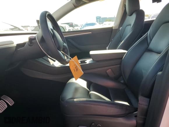 ✅ 2022 Tesla Model Y Performance • VIN: 7SAYGDEF3NF522104 • Lot: 85723415. Listed on Copart with 23,136 mi. Free auction sales archive from the USA and detailed vehicle history report at DreamBid. Image 7.