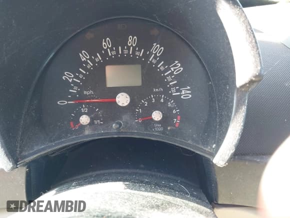 ✅ 2003 Volkswagen Beetle GLS • VIN: 3VWCK21Y13M301334 • Lot: 43641797. Wystawiony na IAAI z przebiegiem Nie podano. Bezpłatny archiwum sprzedaży aukcyjnych z USA i szczegółowy raport historii pojazdu na DreamBid. Zdjęcie 7.