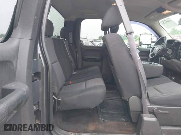 ✅ 2011 Chevrolet Silverado 1500 LS • VIN: 1GCRKREA7BZ333124 • Lot: 42806626. Wystawiony na IAAI z przebiegiem 144 058 mil mil. Skorzystaj z bezpłatnego archiwum sprzedaży aukcyjnych z USA i zobacz szczegółowy raport historii pojazdu na DreamBid. Zdjęcie 8.