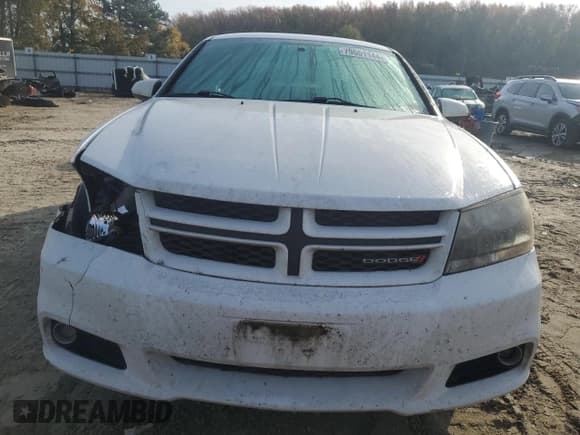 ✅ 2014 Dodge Avenger SXT • VIN: 1C3CDZCB6EN217733 • Лот: 79551144. Опубликован ранее на Copart с пробегом 157 228 миль. Бесплатный доступ к архиву аукционных продаж из США и подробный отчёт об истории автомобиля на DreamBid. Изображение 5.