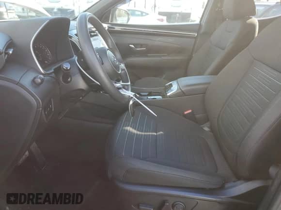 ✅ 2022 Hyundai Santa Cruz SEL • VIN: 5NTJBDAE4NH004449 • Лот: 42547035. Размещён на Copart с пробегом 36 582 миль миль. Получите бесплатный доступ к архиву аукционных продаж из США и посмотрите подробный отчёт об истории автомобиля на DreamBid. Изображение 7.