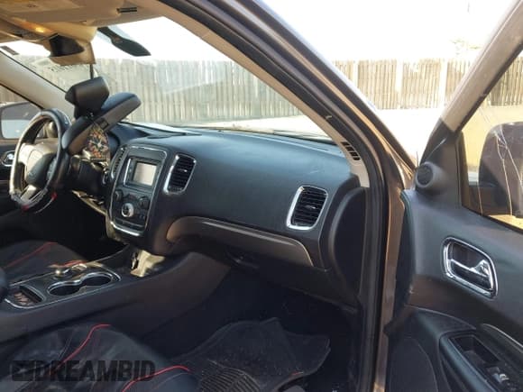 ✅ 2014 Dodge Durango SXT • VIN: 1C4RDHAG5EC300824 • Lot: 43811015. Listed on IAAI with 167,998 mi. Free auction sales archive from the USA and detailed vehicle history report at DreamBid. Image 5.