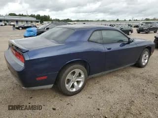 ✅ 2014 Dodge Challenger SXT • VIN: 2C3CDYAG6EH302136 • Lot: 72683914. Wystawiony na Copart z przebiegiem 107 731 mil. Bezpłatny archiwum sprzedaży aukcyjnych z USA i szczegółowy raport historii pojazdu na DreamBid. Zdjęcie 3.