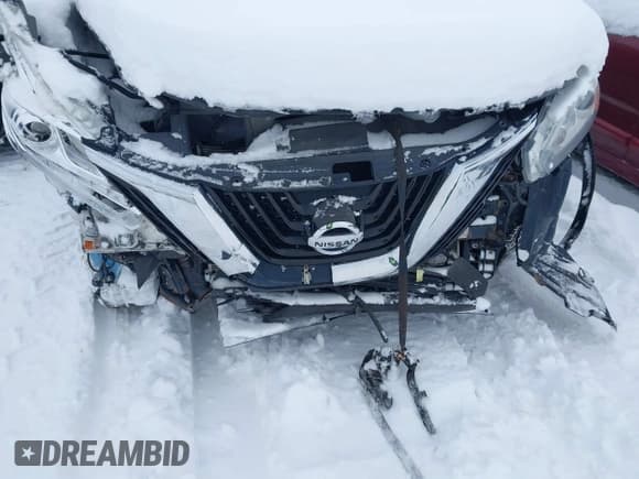 ✅ 2017 Nissan Murano SL • VIN: 5N1AZ2MH0HN196215 • Lot: 43281713. Listed on IAAI with 133,367 mi. Free auction sales archive from the USA and detailed vehicle history report at DreamBid. Image 6.