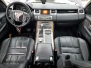 ✅ 2010 Land Rover Range Rover Sport HSE Lux • VIN: SALSK2D41AA228329 • Lot: 58072555. Listed on Copart with 126,147 mi. Free auction sales archive from the USA and detailed vehicle history report at DreamBid. Image 8.