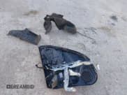 ✅ 2024 Toyota Corolla Cross Hybrid SE • VIN: 7MUFBABG6RV051636 • Lot: 43541349. Wystawiony na IAAI z przebiegiem 33 504 mil. Bezpłatny archiwum sprzedaży aukcyjnych z USA i szczegółowy raport historii pojazdu na DreamBid. Zdjęcie 12.