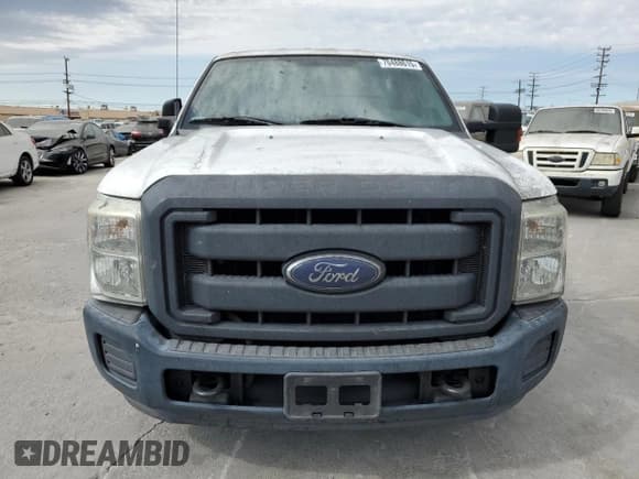 ✅ 2016 Ford F-250 XL • VIN: 1FT7W2A67GEC42907 • Lot: 70488615. Wystawiony na Copart z przebiegiem 88 531 mil. Bezpłatny archiwum sprzedaży aukcyjnych z USA i szczegółowy raport historii pojazdu na DreamBid. Zdjęcie 5.