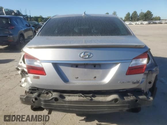 ✅ 2013 Hyundai Genesis R-Spec • VIN: KMHGC4DH0DU236591 • Lot: 85737855. Wystawiony na Copart z przebiegiem 140 327 mil. Bezpłatny archiwum sprzedaży aukcyjnych z USA i szczegółowy raport historii pojazdu na DreamBid. Zdjęcie 6.