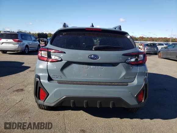 ✅ 2024 Subaru Crosstrek Premium • VIN: JF2GUADC3R8884206 • Lot: 91127675. Listed on Copart with 4,975 mi. Free auction sales archive from the USA and detailed vehicle history report at DreamBid. Image 6.