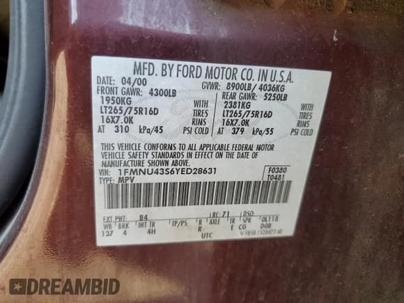 ✅ 2000 Ford Excursion Limited • VIN: 1FMNU43S6YED28631 • Лот: 86217104. Опубликован ранее на Copart с пробегом 199 674 миль. Бесплатный доступ к архиву аукционных продаж из США и подробный отчёт об истории автомобиля на DreamBid. Изображение 13.
