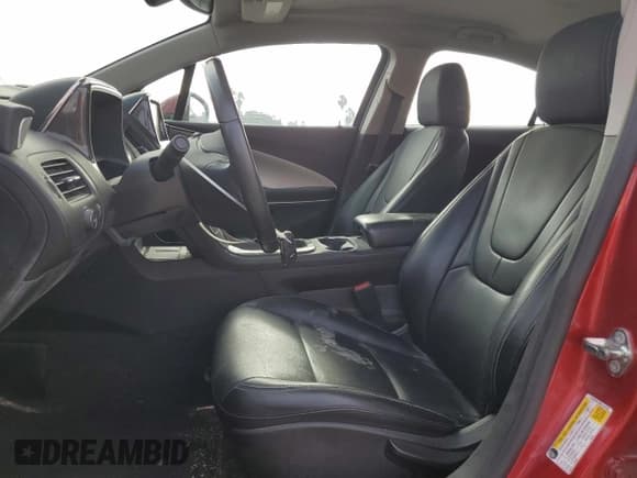 ✅ 2011 Chevrolet Volt • VIN: 1G1RD6E49BU102489 • Lot: 74632964. Wystawiony na Copart z przebiegiem 61 026 mil. Bezpłatny archiwum sprzedaży aukcyjnych z USA i szczegółowy raport historii pojazdu na DreamBid. Zdjęcie 7.