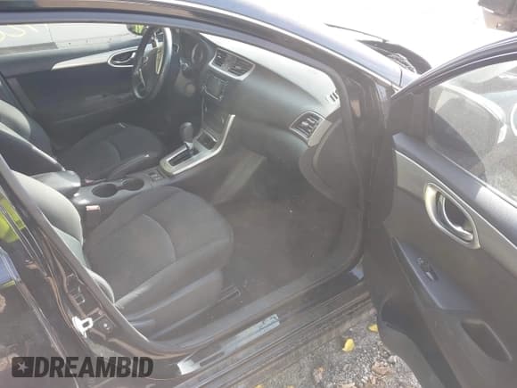 ✅ 2015 Nissan Sentra S • VIN: 3N1AB7APXFY298190 • Lot: 43354720. Listed on IAAI with 126,148 mi. Free auction sales archive from the USA and detailed vehicle history report at DreamBid. Image 5.