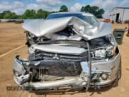 ✅ 2019 Mitsubishi Outlander ES • VIN: JA4AP3AU9KU009157 • Лот: 70649125. Опубликован ранее на Copart с пробегом 165 656 миль. Бесплатный доступ к архиву аукционных продаж из США и подробный отчёт об истории автомобиля на DreamBid. Изображение 5.