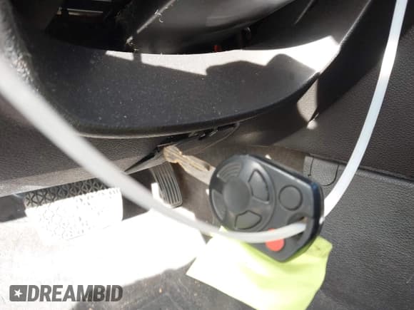 ✅ 2010 Ford Fusion SE • VIN: 3FAHP0HA7AR359252 • Lot: 43648326. Listed on IAAI with 154,680 mi. Free auction sales archive from the USA and detailed vehicle history report at DreamBid. Image 11.