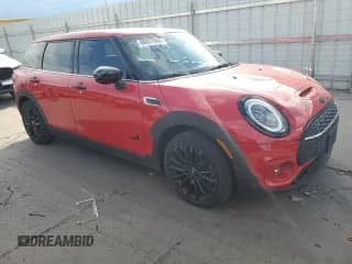 ✅ 2023 MINI Clubman Cooper S • VIN: WMWXJ1C09P2U02088 • Lot: 66857684. Listed on Copart with 2,767 mi. Free auction sales archive from the USA and detailed vehicle history report at DreamBid. Image 4.