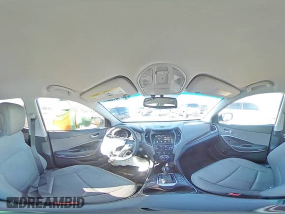 ✅ 2018 Hyundai Santa Fe 2.4L • VIN: 5NMZUDLB7JH064067 • Lot: 45591503. Wystawiony na Copart z przebiegiem 50 676 mil mil. Skorzystaj z bezpłatnego archiwum sprzedaży aukcyjnych z USA i zobacz szczegółowy raport historii pojazdu na DreamBid. Zdjęcie 14.