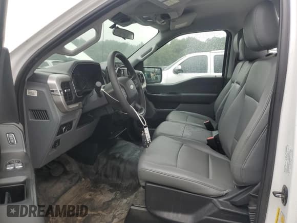 ✅ 2022 Ford F-150 XL • VIN: 1FTMF1CB7NKE26315 • Lot: 68355085. Listed on Copart with 65,594 mi. Free auction sales archive from the USA and detailed vehicle history report at DreamBid. Image 7.