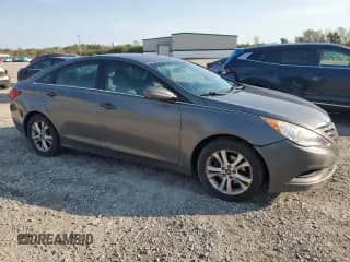 ✅ 2011 Hyundai Sonata GLS • VIN: 5NPEB4AC7BH067913 • Lot: 75841584. Listed on Copart with 121,647 mi. Free auction sales archive from the USA and detailed vehicle history report at DreamBid. Image 4.
