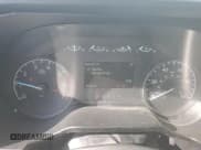 ✅ 2023 Ford F-350 • VIN: 1FT8X3BA1PED26053 • Lot: 42484225. Wystawiony na Copart z przebiegiem 5 648 mil. Bezpłatny archiwum sprzedaży aukcyjnych z USA i szczegółowy raport historii pojazdu na DreamBid. Zdjęcie 9.