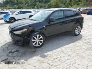 2015 Mitsubishi Outlander ES с VIN 4A4AR3AWXFE029315, выставлен на аукционе Copart как лот 80816865 с пробегом 157 303 миль миль и Списание • Salvage title. История ставок и продаж доступна на DreamBid. Изображение 1.