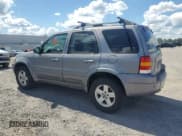 ✅ 2007 Ford Escape Hybrid • VIN: 1FMCU49H07KB60889 • Lot: 71118925. Wystawiony na Copart z przebiegiem 99 990 mil. Bezpłatny archiwum sprzedaży aukcyjnych z USA i szczegółowy raport historii pojazdu na DreamBid. Zdjęcie 2.