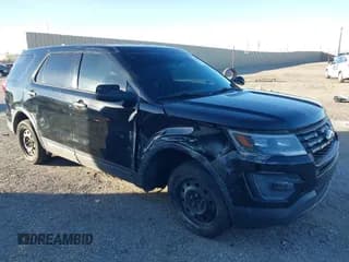 ✅ 2018 Ford Police Interceptor Utility • VIN: 1FM5K8AR2JGA32223 • Lot: 43834278. Wystawiony na IAAI z przebiegiem 187 698 mil. Bezpłatny archiwum sprzedaży aukcyjnych z USA i szczegółowy raport historii pojazdu na DreamBid. Zdjęcie 1.