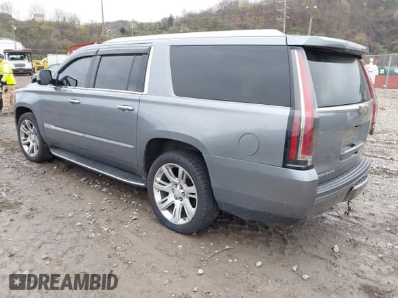 ✅ 2018 Cadillac Escalade ESV Luxury • VIN: 1GYS4HKJ6JR226827 • Lot: 42026047. Listed on IAAI with 86,525 mi. Free auction sales archive from the USA and detailed vehicle history report at DreamBid. Image 3.