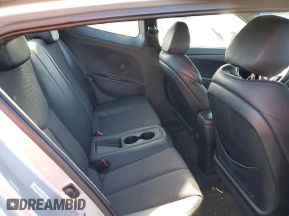 ✅ 2013 Hyundai Veloster w/Black Int • VIN: KMHTC6AD7DU086250 • Lot: 88927285. Wystawiony na Copart z przebiegiem 171 779 mil. Bezpłatny archiwum sprzedaży aukcyjnych z USA i szczegółowy raport historii pojazdu na DreamBid. Zdjęcie 10.