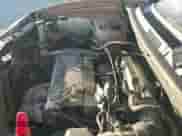 2004 Hyundai Santa Fe с VIN KM8SB12B24U659974, выставлен на аукционе IAAI как лот 41428558 с пробегом 162 370 миль миль и . История ставок и продаж доступна на DreamBid. Изображение 19.