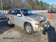 ✅ 2007 Suzuki Grand Vitara • VIN: JS3TD941174204643 • Лот: 41609427. Опубликован ранее на IAAI с пробегом 232 589 миль. Бесплатный доступ к архиву аукционных продаж из США и подробный отчёт об истории автомобиля на DreamBid. Изображение 1.